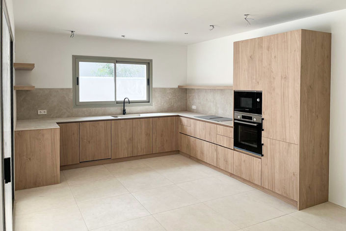 Image No.1-3 Bed Villa for sale