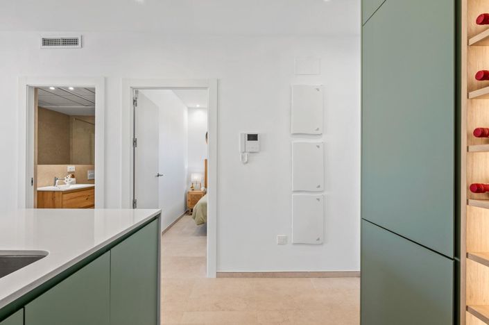 Image No.20-2 Bed Apartment for sale