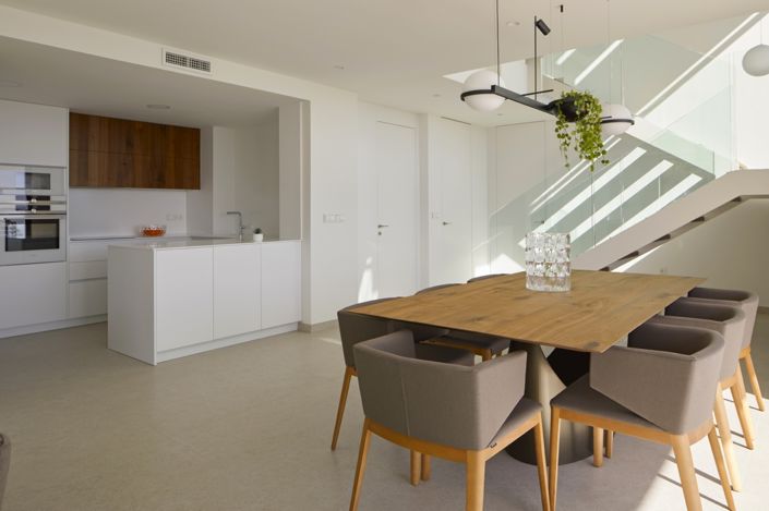 Image No.9-4 Bed Villa for sale