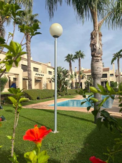 Image No.13-2 Bed Townhouse for sale