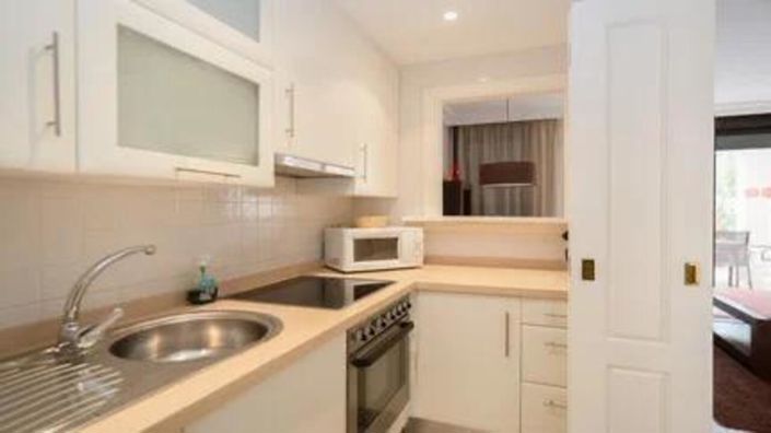 Image No.26-2 Bed Townhouse for sale