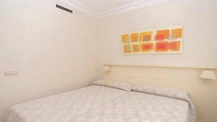 Image No.29-2 Bed Townhouse for sale