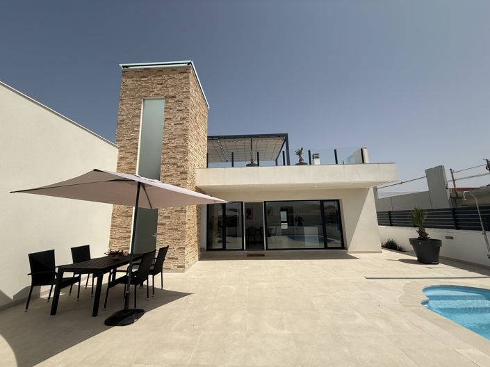 Image No.1-3 Bed Villa for sale