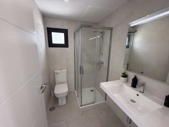 Image No.23-3 Bed Villa for sale