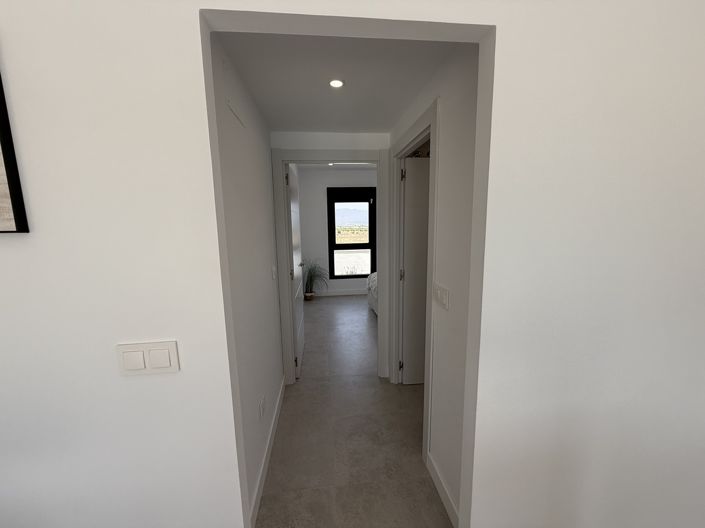 Image No.24-3 Bed Villa for sale