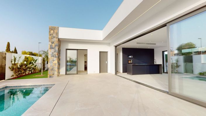 Image No.3-3 Bed Villa for sale