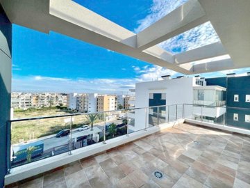 penthouse-la-zenia-eps-78-dup-3