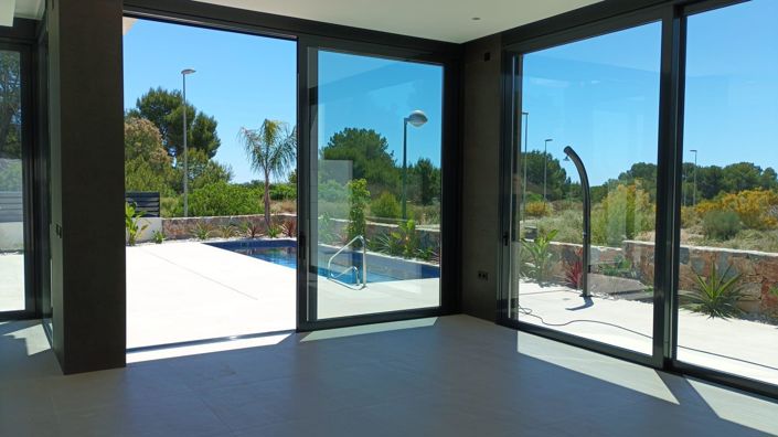 Image No.19-3 Bed Villa for sale