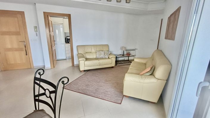 Image No.2-2 Bed Property for sale