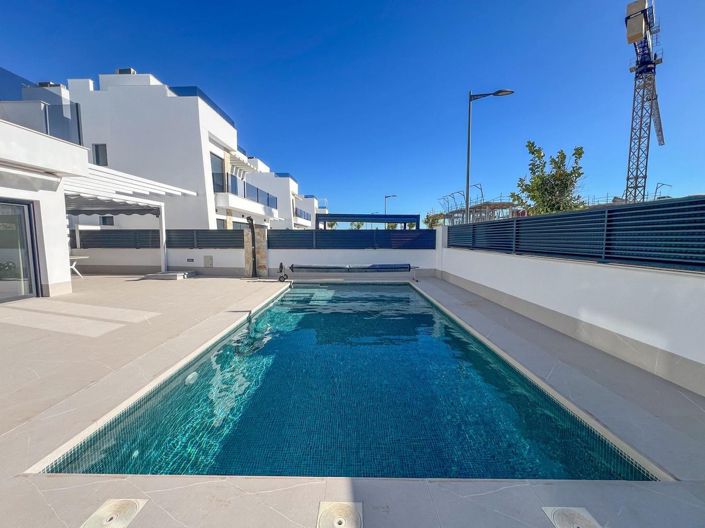 Image No.8-5 Bed Villa for sale