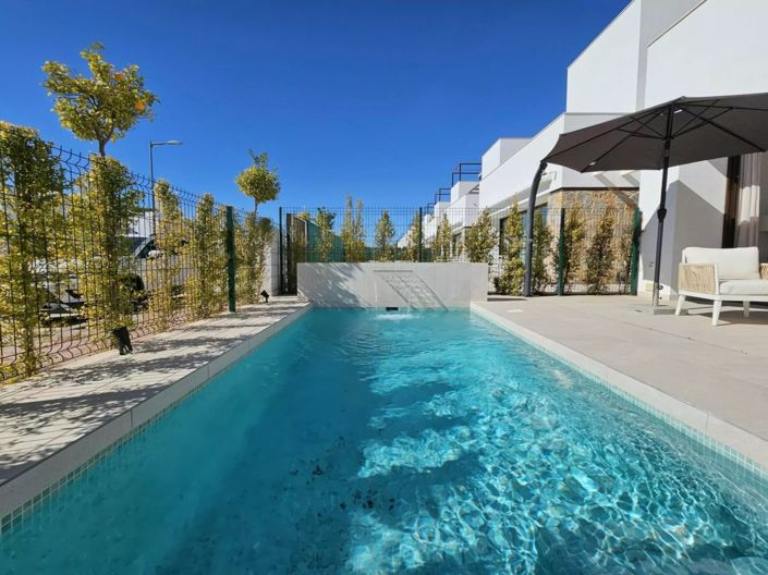 Image No.10-4 Bed Villa for sale