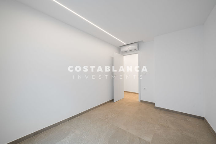 Image No.13-3 Bed Apartment for sale