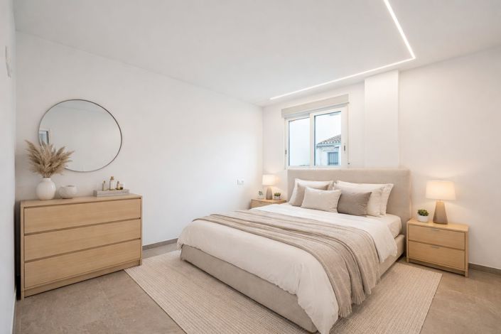 Image No.17-3 Bed Apartment for sale