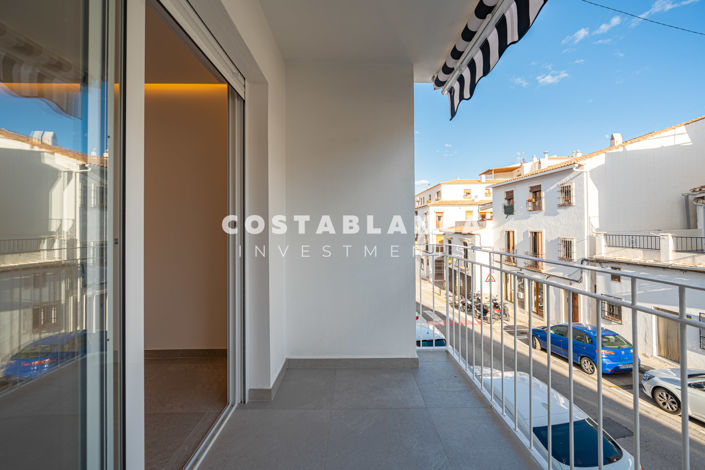 Image No.25-3 Bed Apartment for sale