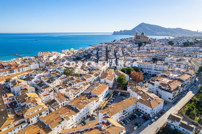 Image No.29-3 Bed Apartment for sale