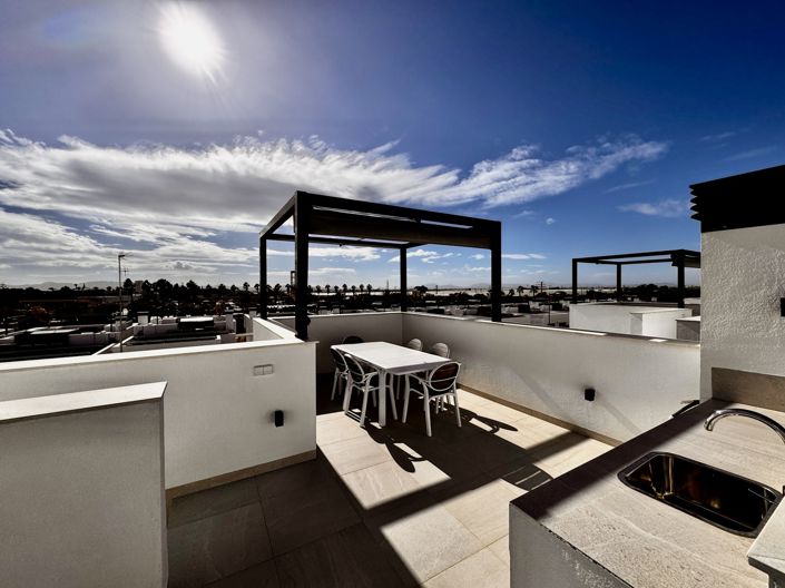 Image No.22-4 Bed Villa for sale