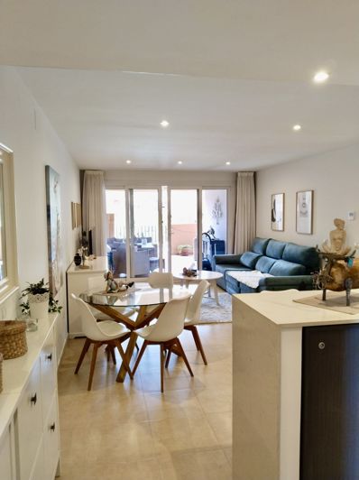 Image No.2-3 Bed Apartment for sale