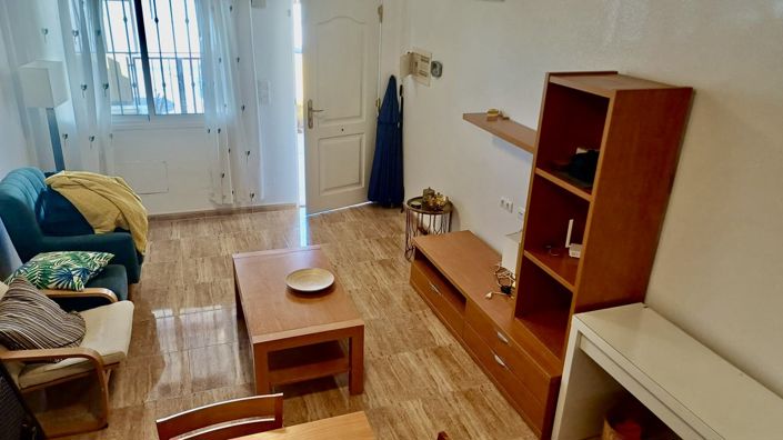 Image No.3-2 Bed Townhouse for sale