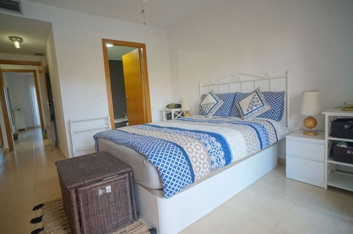 Image No.29-2 Bed Apartment for sale