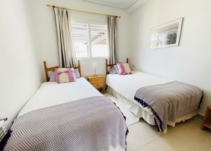 Image No.14-2 Bed Townhouse for sale