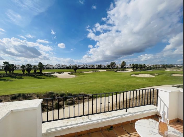 Image No.19-2 Bed Townhouse for sale