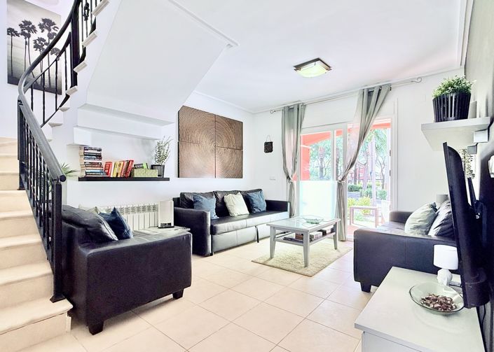 Image No.3-2 Bed Townhouse for sale