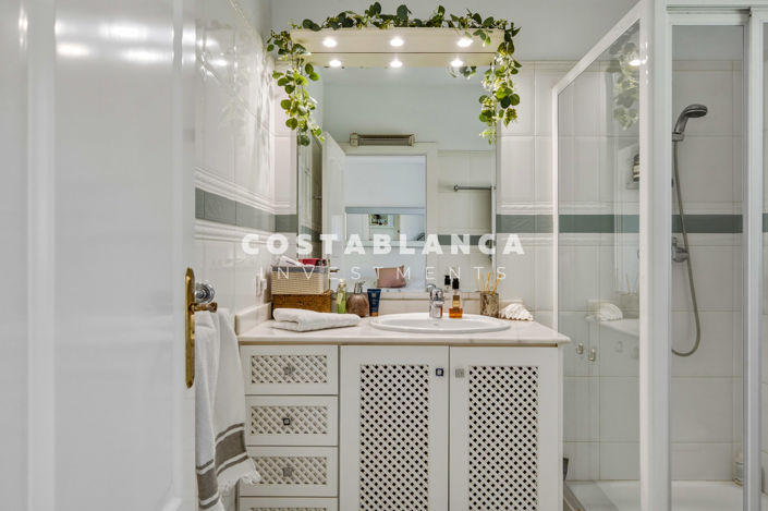 Image No.24-4 Bed Villa for sale