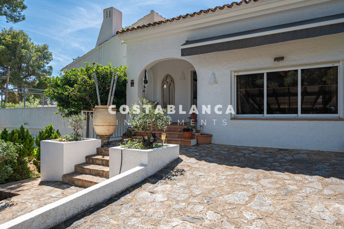 Image No.49-4 Bed Villa for sale