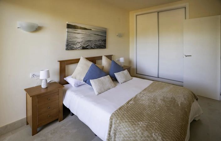 Image No.12-1 Bed Apartment for sale