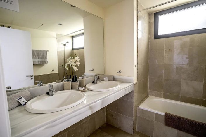 Image No.14-1 Bed Apartment for sale