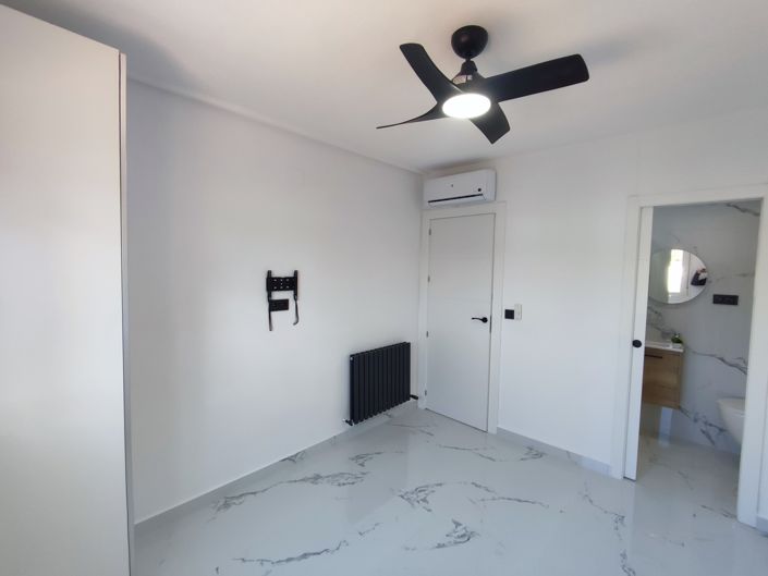 Image No.17-2 Bed Apartment for sale