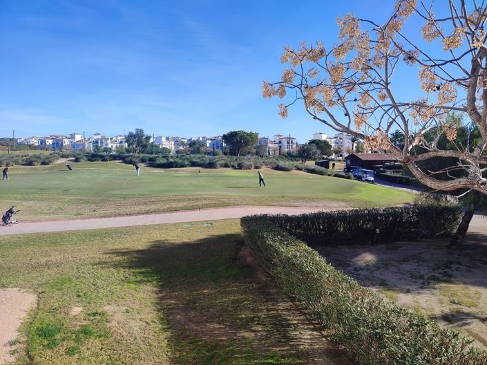 Image No.37-2 Bed Apartment for sale