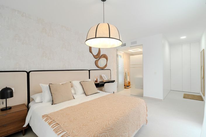 Image No.24-3 Bed Villa for sale