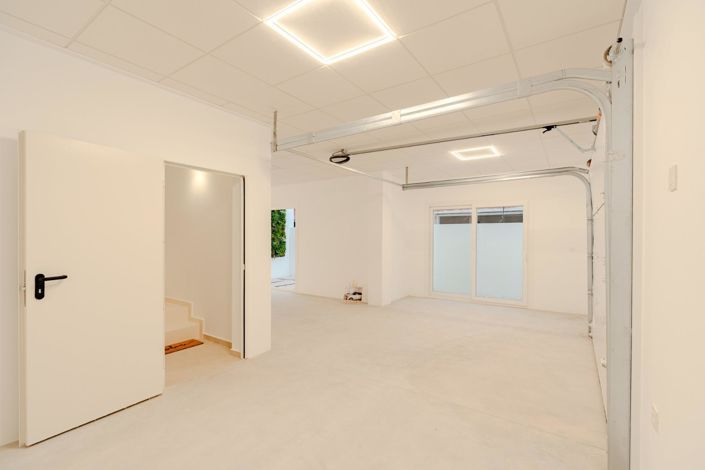 Image No.34-3 Bed Villa for sale