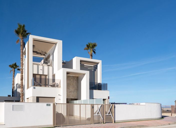 Image No.2-3 Bed Villa for sale