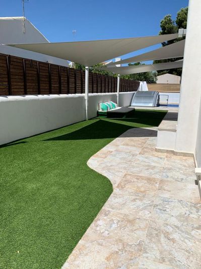 Image No.2-5 Bed Villa for sale