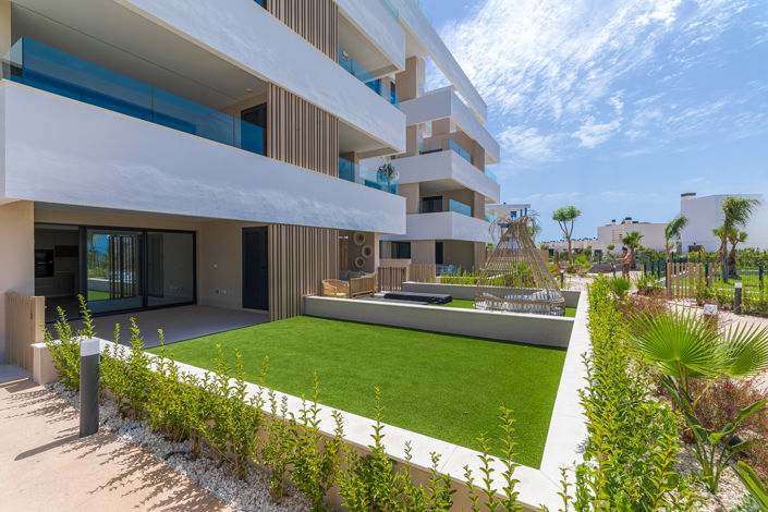 Image No.10-2 Bed Apartment for sale