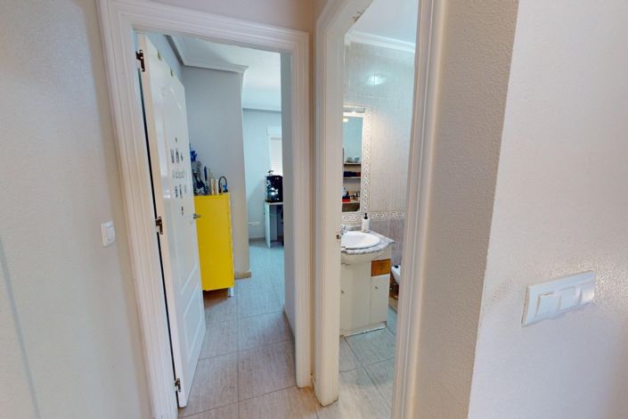 Image No.9-3 Bed Townhouse for sale