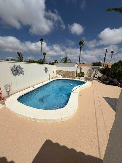 Image No.3-2 Bed Villa for sale