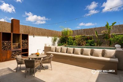 1 - Muro, Townhouse
