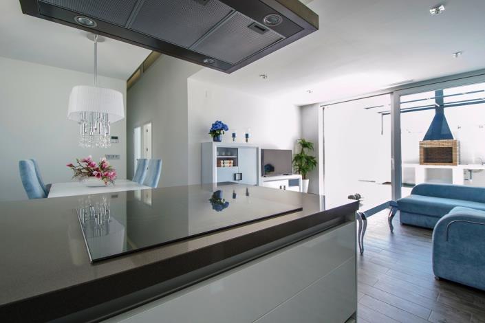 Image No.10-3 Bed Villa / Detached for sale