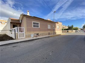 Image No.0-Propriété de 3 chambres à vendre à Formentera Del Segura