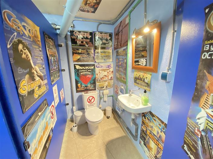 Image No.18-3 Bed Property for sale