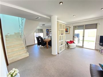 3379stunningdetachedvilla010223175437tnimg021