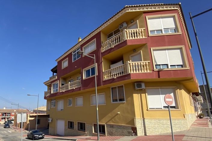 Image No.2-2 Bed Property for sale