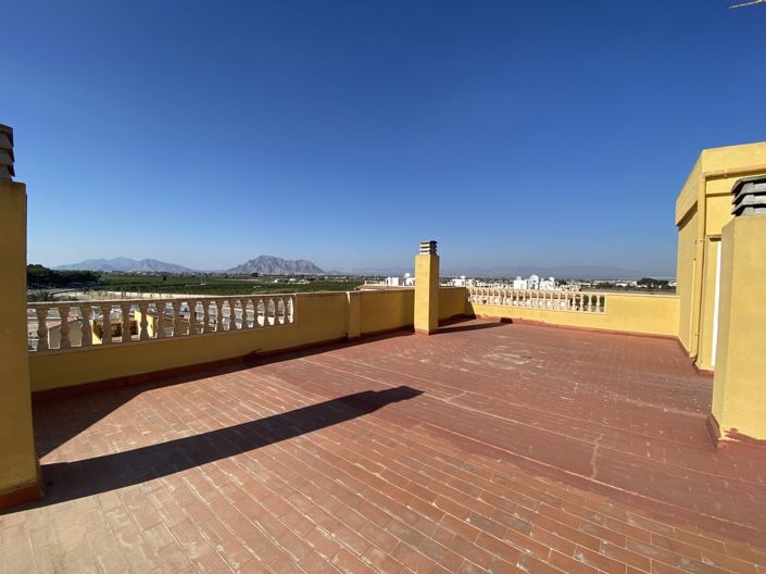 Image No.17-2 Bed Property for sale