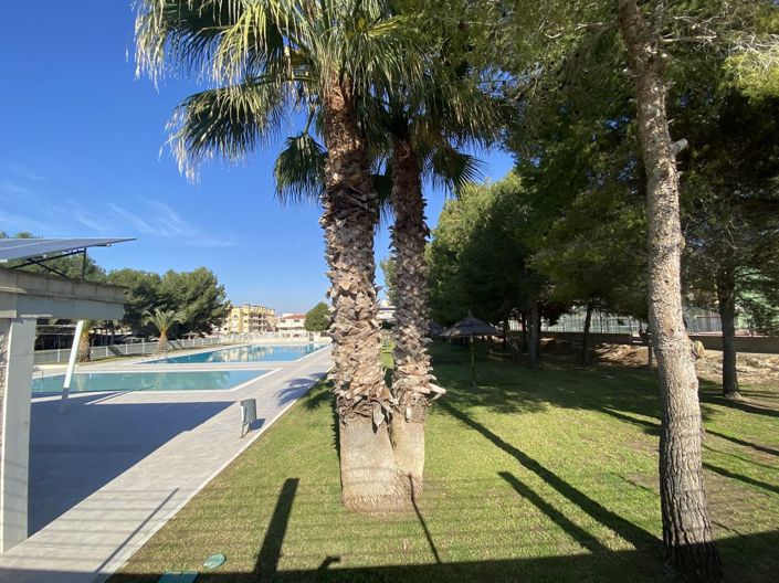 Image No.21-2 Bed Property for sale