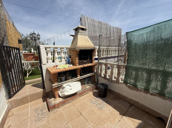 Image No.16-4 Bed Property for sale