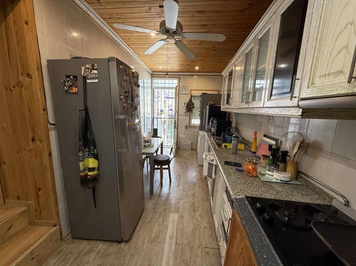 Image No.7-4 Bed Property for sale