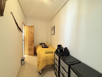 4306groundfloorimmaculateapartment11072512484